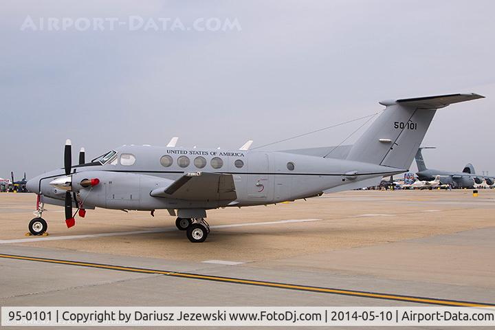 95-0101, 1995 Beechcraft C-12R Huron C/N BW-029, C-12R Huron 95-0101 from A(-)/2-228th AVN  McGuire AFB, NJ