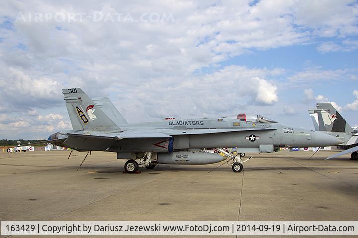 163429, 1987 McDonnell Douglas F/A-18C-23-MC Hornet C/N 0622/C003, F/A-18C Hornet 163429 AD-301 from VFA-106 