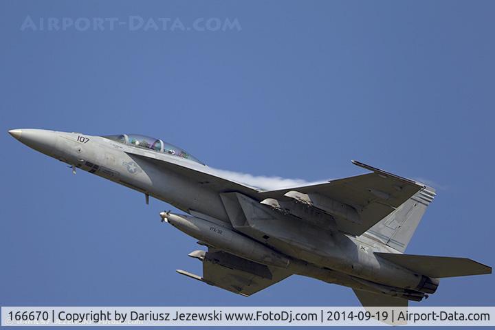 166670, Boeing F/A-18F Super Hornet C/N F148, F/A-18F Super Hornet 166670 AC-107 from VF-32 