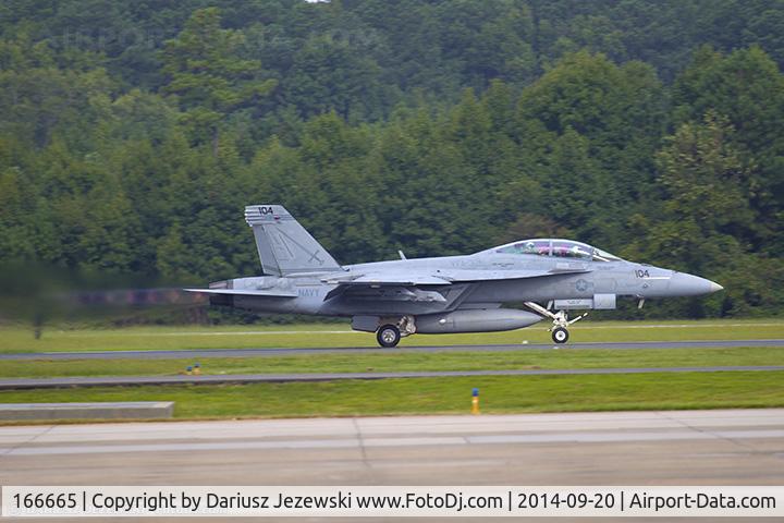 166665, Boeing F/A-18F Super Hornet C/N F143, F/A-18F Super Hornet 166665 AC-104 from VF-32 