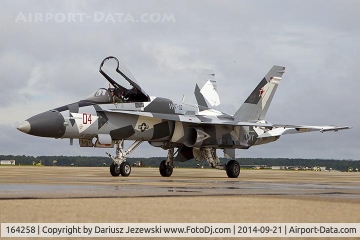 164258, 1991 McDonnell Douglas F/A-18C Hornet C/N 1021/C239, F/A-18C Hornet 164258 AF-04 from VFC-12 