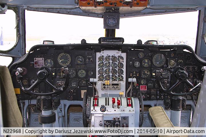 N22968, 1954 Fairchild C-123K Provider C/N 20113, Cockpit of Fairchild C-123K Provider 