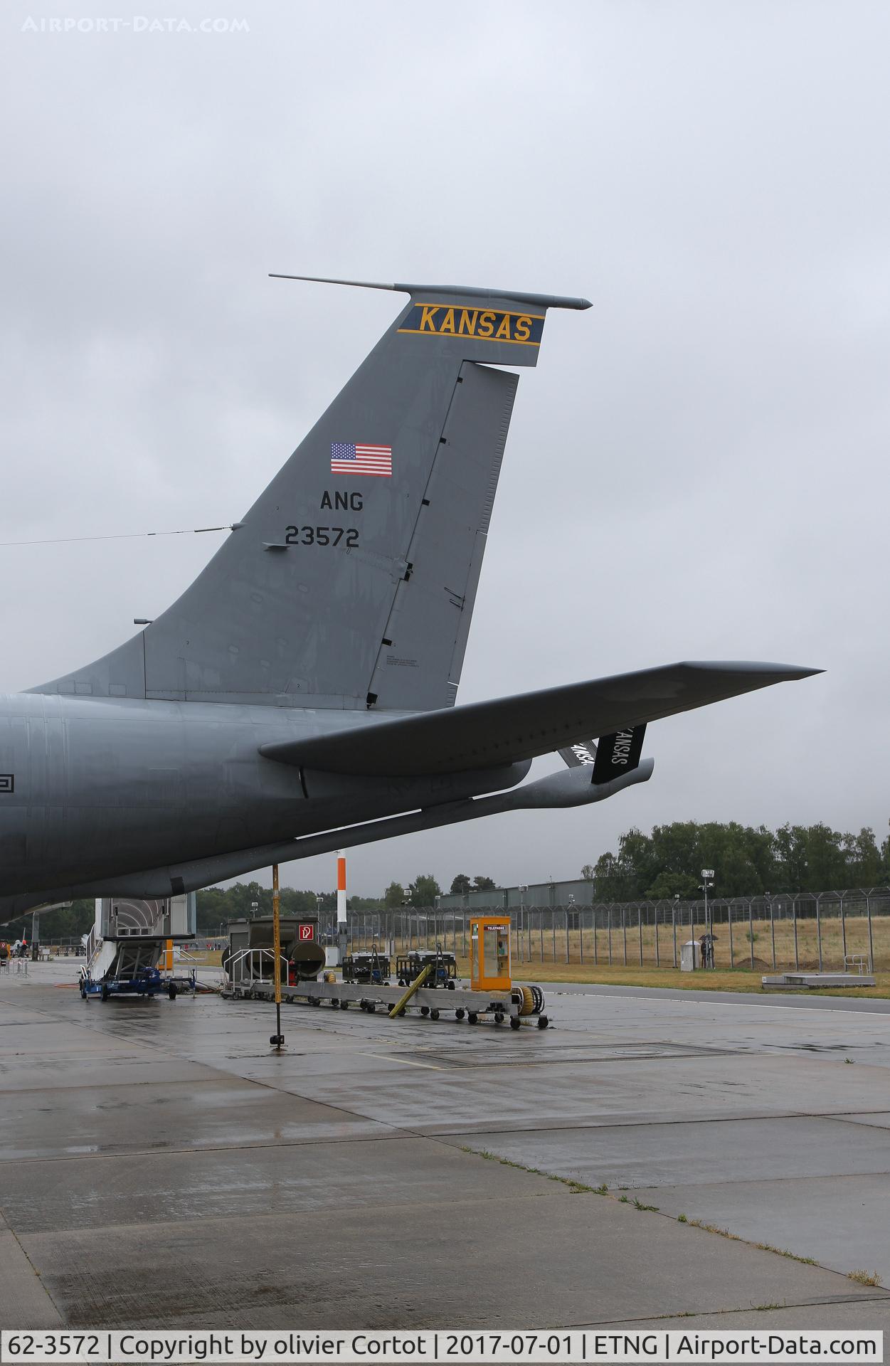 62-3572, 1962 Boeing KC-135R Stratotanker C/N 18555, the tail