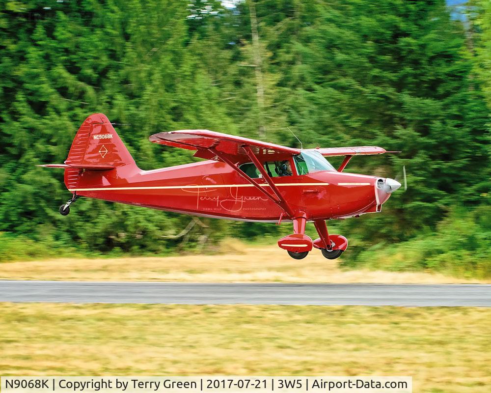 N9068K, 1947 Stinson 108-1 Voyager C/N 108-2068, 3W5