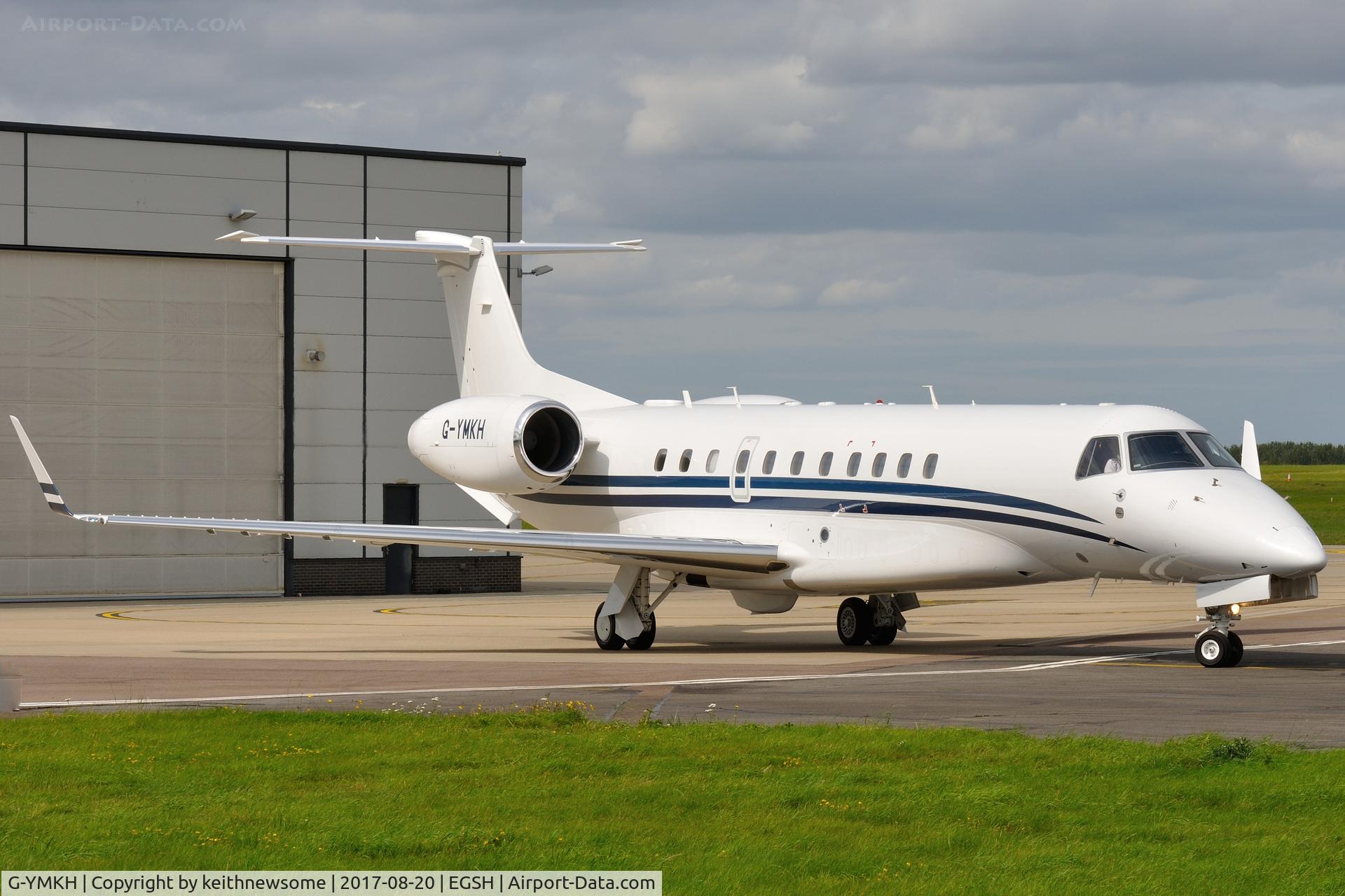 G-YMKH, 2015 Embraer EMB-135BJ Legacy 650 C/N 14501214, Leaving for Luton.