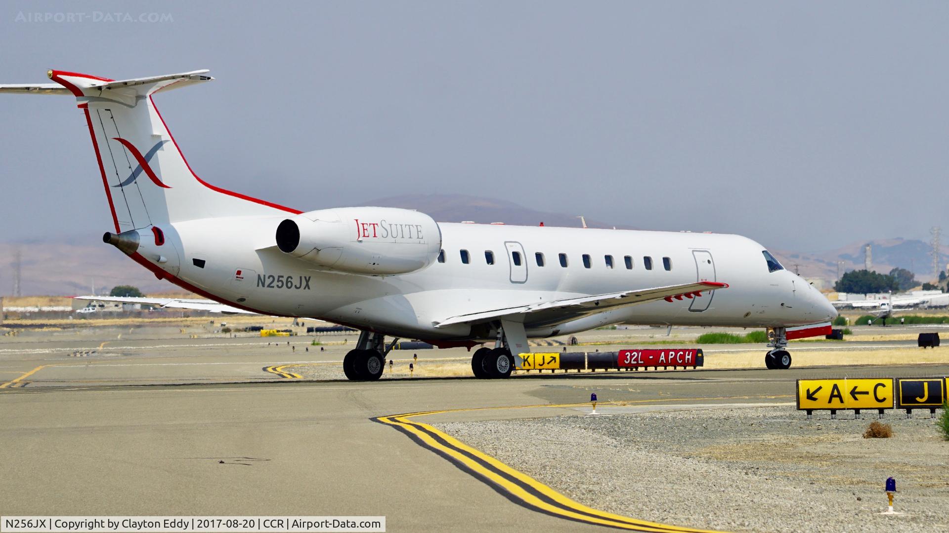 N256JX, 2000 Embraer ERJ-135LR (EMB-135LR) C/N 145211, Buchanan Field Concord California. 2017.