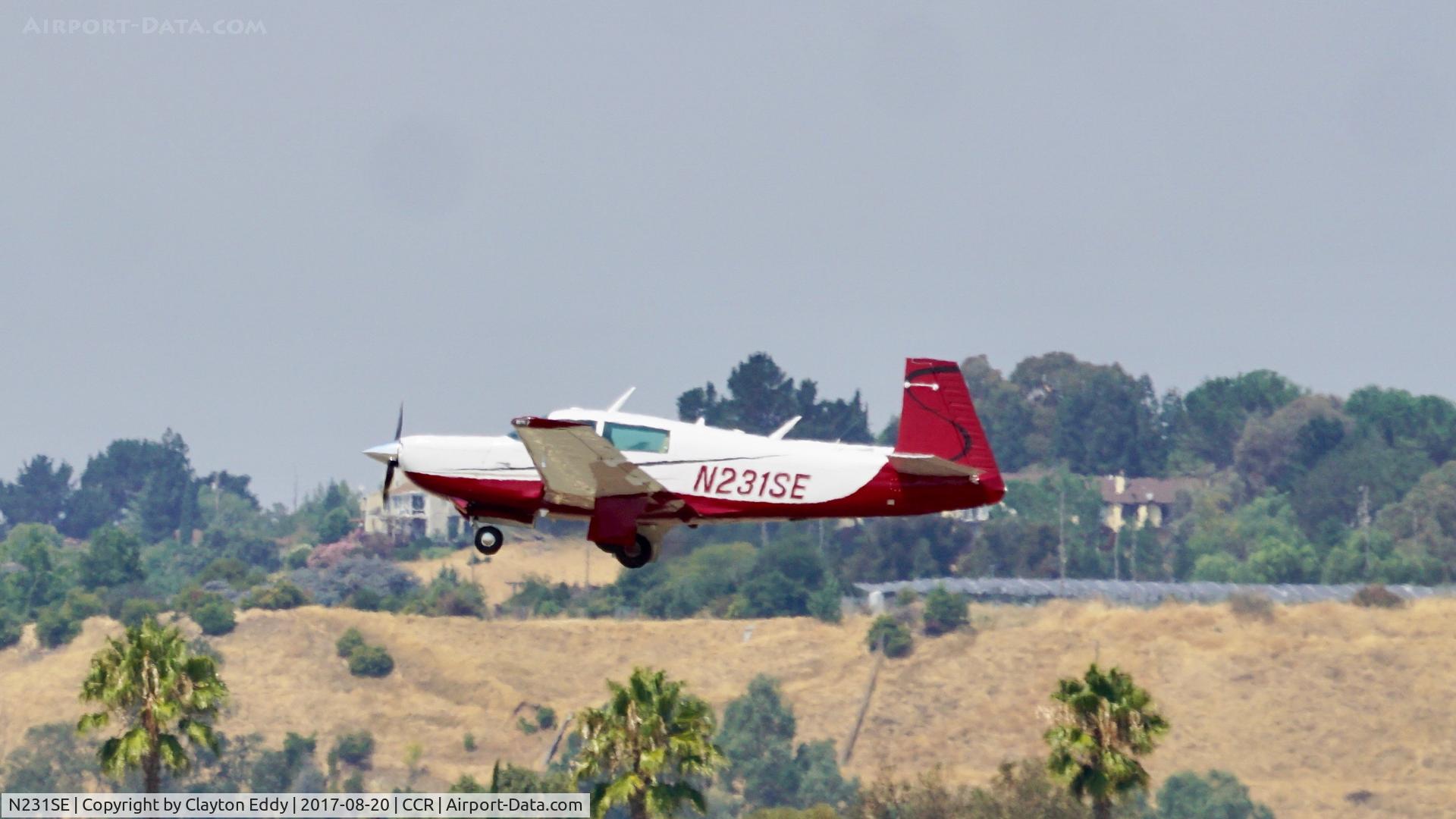 N231SE, 1981 Mooney M20K 231 Turbo C/N 25-0619, Buchanan Field Concord California. 2017.