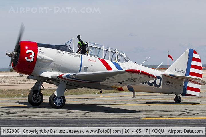 N52900, 1940 North American SNJ-2 Texan C/N 2010, North American SNJ-2 Texan C/N 2010 - Geico Skytypers, N52900