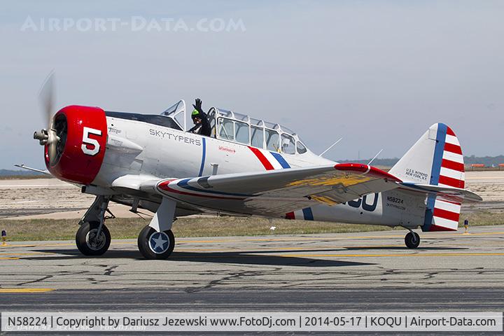 N58224, 1941 North American AT-6B Texan C/N 2553, North American AT-6 Texan C/N 2553 - Geico Skytypers,, N58224