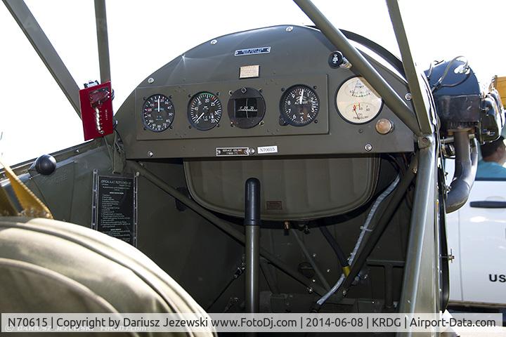 N70615, 1946 Piper J3C-65 Cub Cub C/N 17624, Cockpit of Piper J3C-65 Cub  C/N 17624, N70615