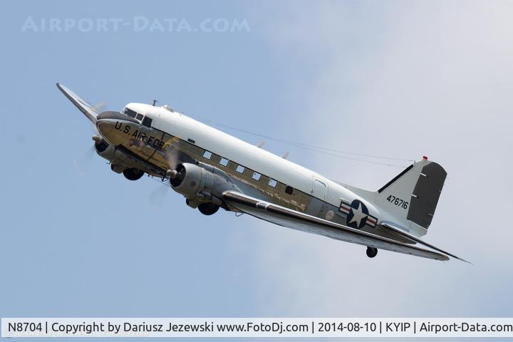 N8704, 1944 Douglas DC3C-S4C4G (TC-47B-30-DK) C/N 33048, Douglas DC-3C-S4C4G 