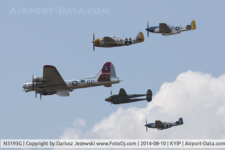 N3193G, 1944 Boeing B-17G Flying Fortress C/N 77255, Victory flight; B-17, P-47, P-63, P-51 and P-38