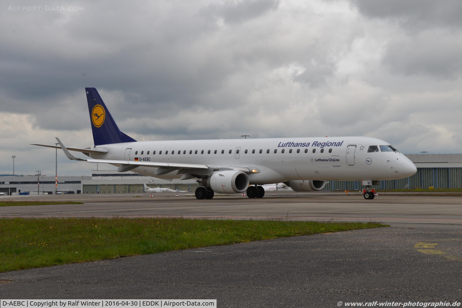 D-AEBC, 2009 Embraer 195LR (ERJ-190-200LR) C/N 19000320, Embraer ERJ-195LR 190-200LR - CL CLH Lufthansa Cityline 'Oberstdorf' - 19000320 - D-AEBC - 30.04.2016 - CGN
