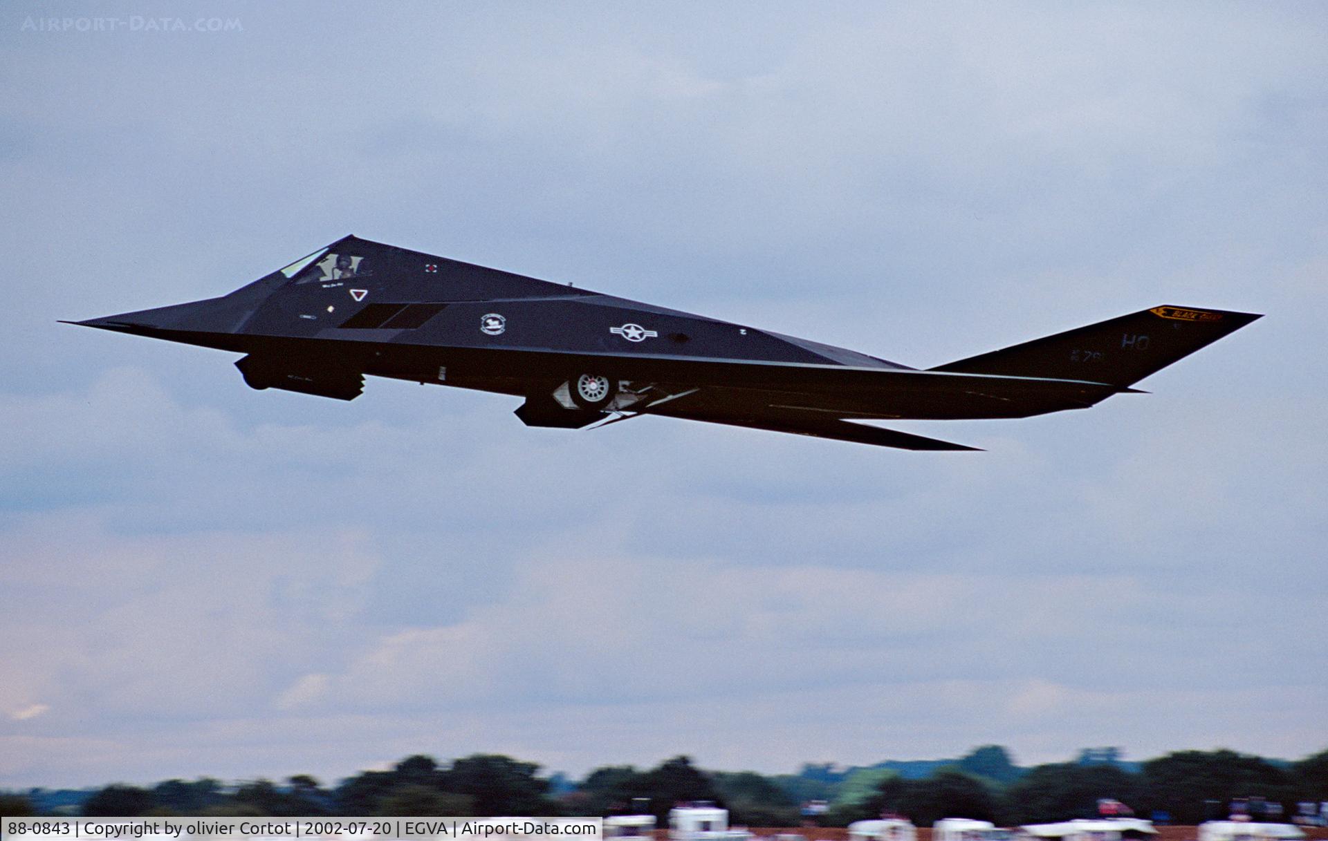 88-0843, 1988 Lockheed F-117A Nighthawk C/N A.4068, RIAT 2002