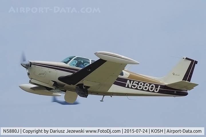 N5880J, 1965 Beech 35-C33 Debonair C/N CD-917, Beech 35-C33 Debonair  C/N CD-917, N5880J