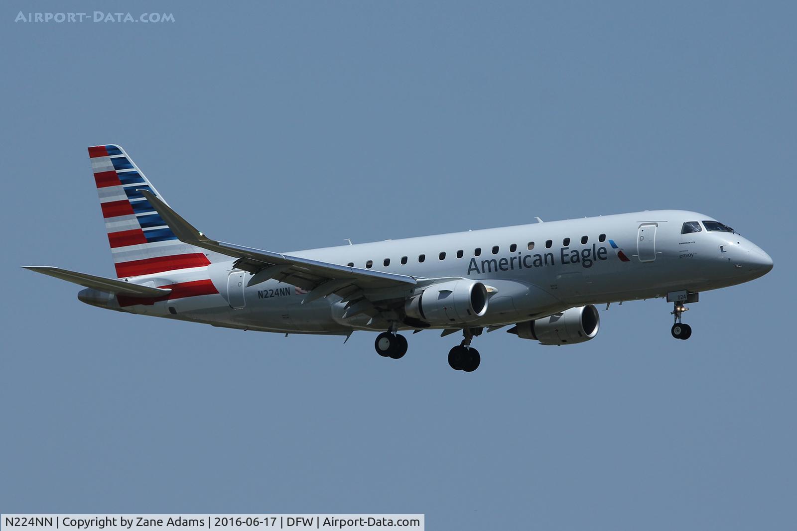 N224NN, 2016 Embraer 175LR (ERJ-170-200LR) C/N 17000536, Arriving at DFW Airport