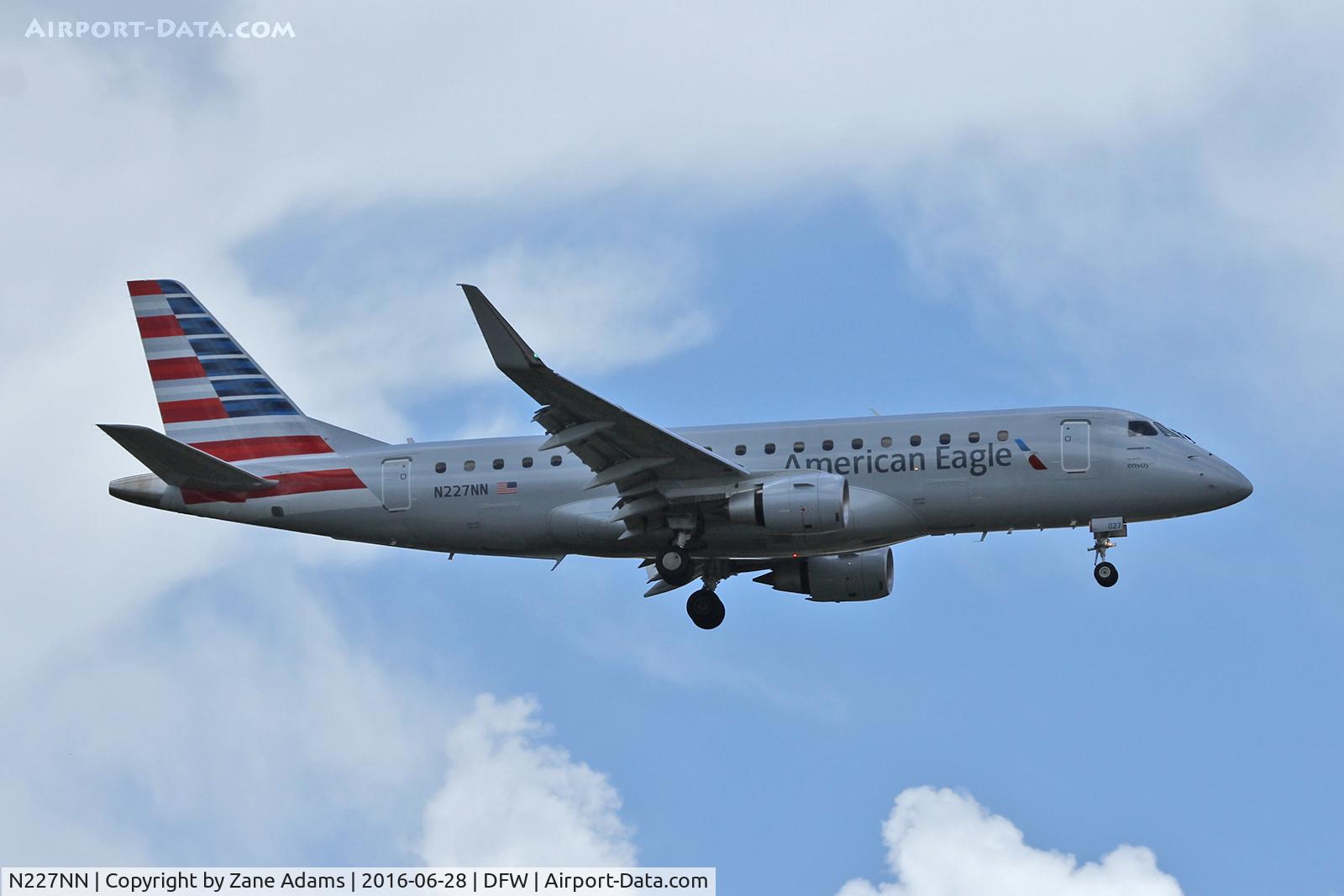 N227NN, 2016 Embraer 170LR (ERJ-170-100LR) C/N 17000543, Arriving at DFW Airport