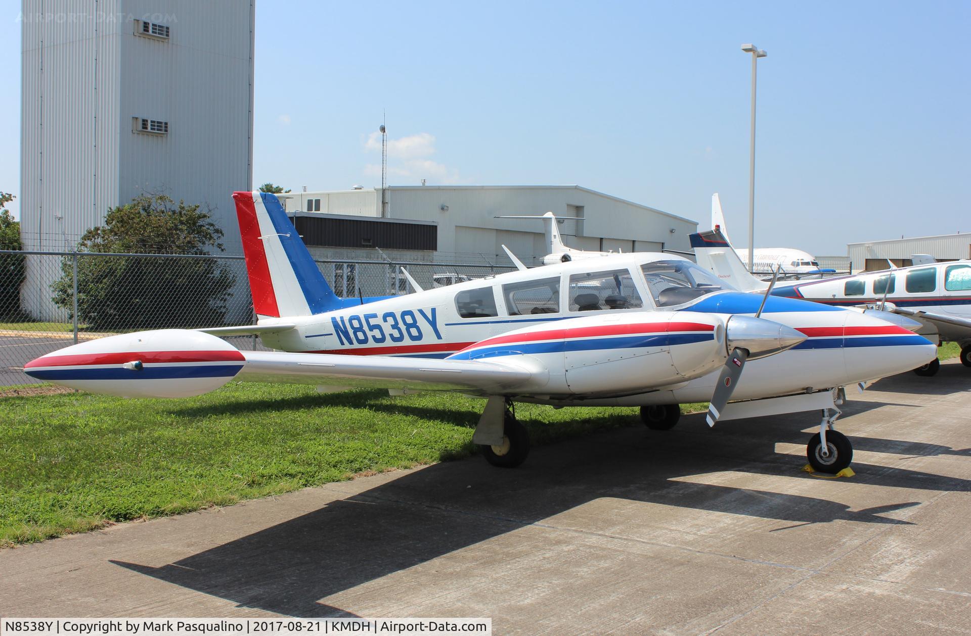 N8538Y, 1967 Piper PA-30 Twin Comanche C/N 30-1606, Piper PA-30