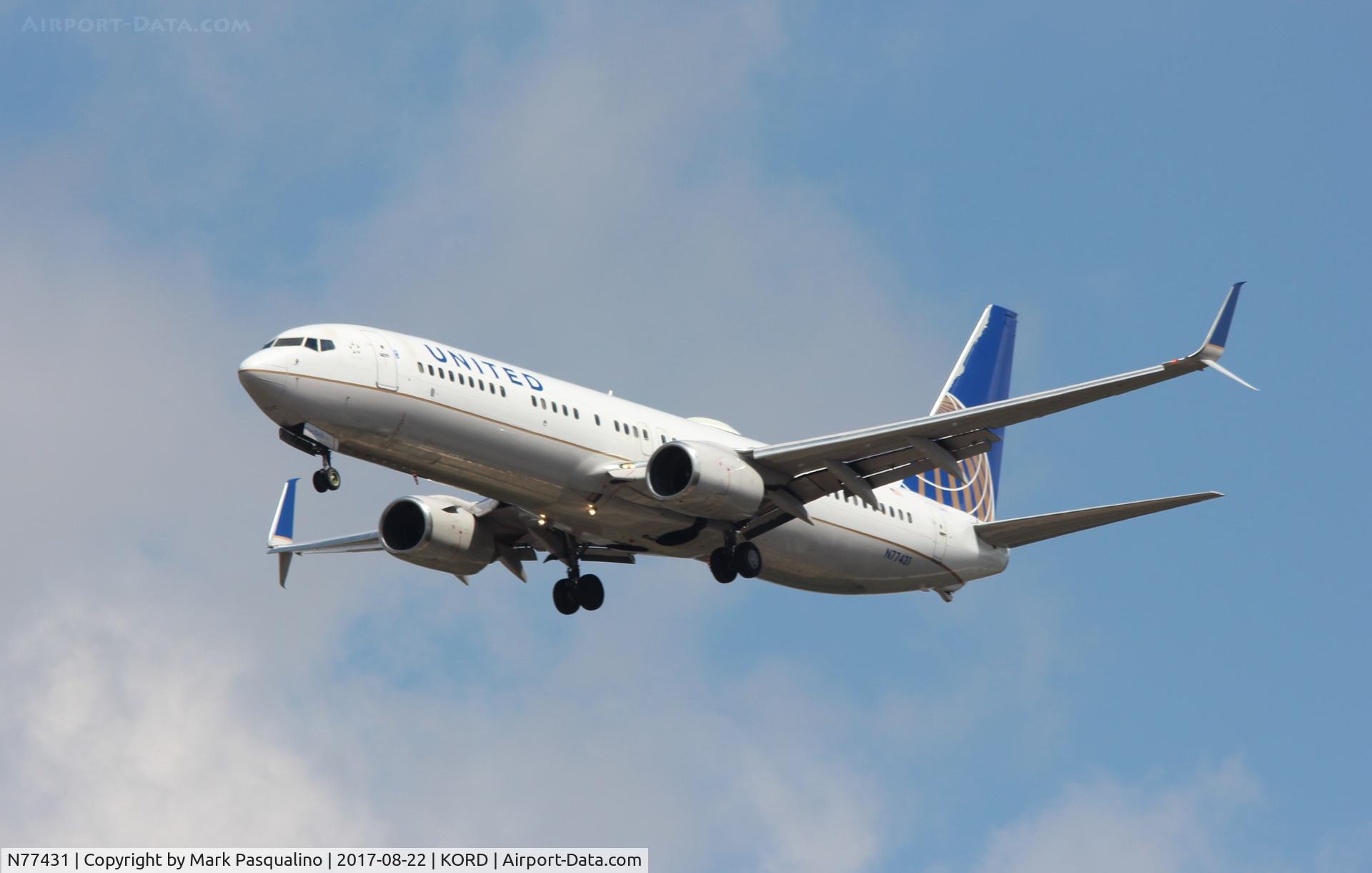 N77431, 2009 Boeing 737-924/ER C/N 32833, Boeing 737-900ER