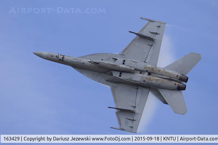163429, 1987 McDonnell Douglas F/A-18C-23-MC Hornet C/N 0622/C003, F/A-18C Hornet 163429 AD-334 from VFA-106 