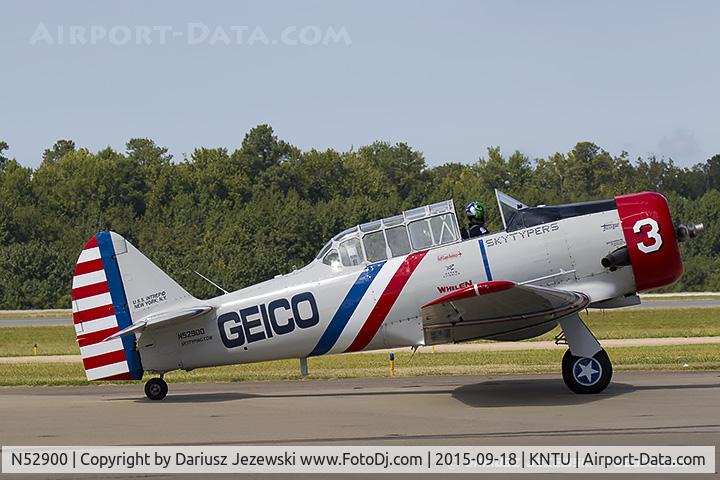 N52900, 1940 North American SNJ-2 Texan C/N 2010, North American SNJ-2 Texan C/N 2010 - Geico Skytypers, N52900