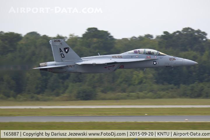 165887, Boeing F/A-18F Super Hornet C/N F047, F/A-18F Super Hornet 165887 AD-206 from VFA-106 