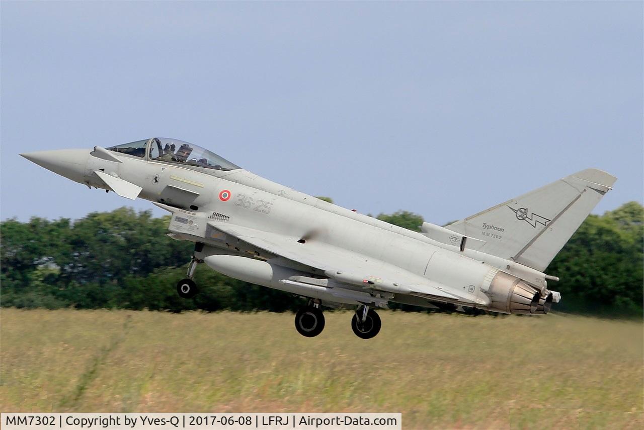 MM7302, Eurofighter EF-2000 Typhoon S C/N IS034, Eurofighter EF-2000 Typhoon S, Take off rwy 26, Landivisiau Naval Air Base (LFRJ) Tiger Meet 2017