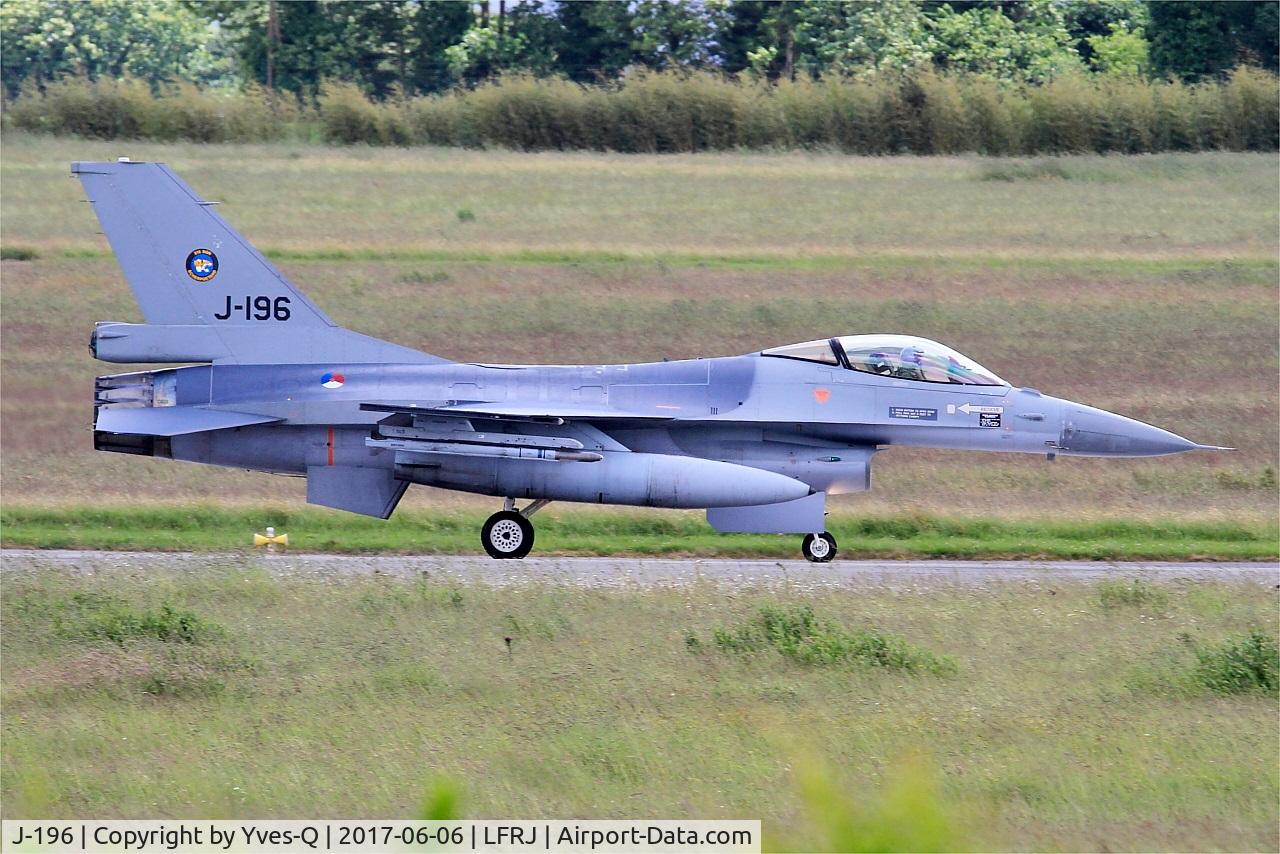 J-196, Fokker F-16AM Fighting Falcon C/N 6D-103, Fokker F-16AM Fighting Falcon, Taxiing rwy 26, Landivisiau Naval Air Base (LFRJ) Tiger Meet 2017