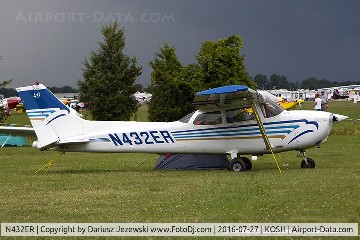 N432ER, 1998 Cessna 172R C/N 17280652, Cessna 172R Skyhawk  C/N 17280652, N432ER