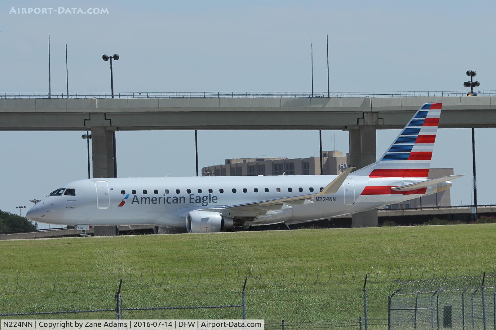 N224NN, 2016 Embraer 175LR (ERJ-170-200LR) C/N 17000536, Arriving at DFW Airport
