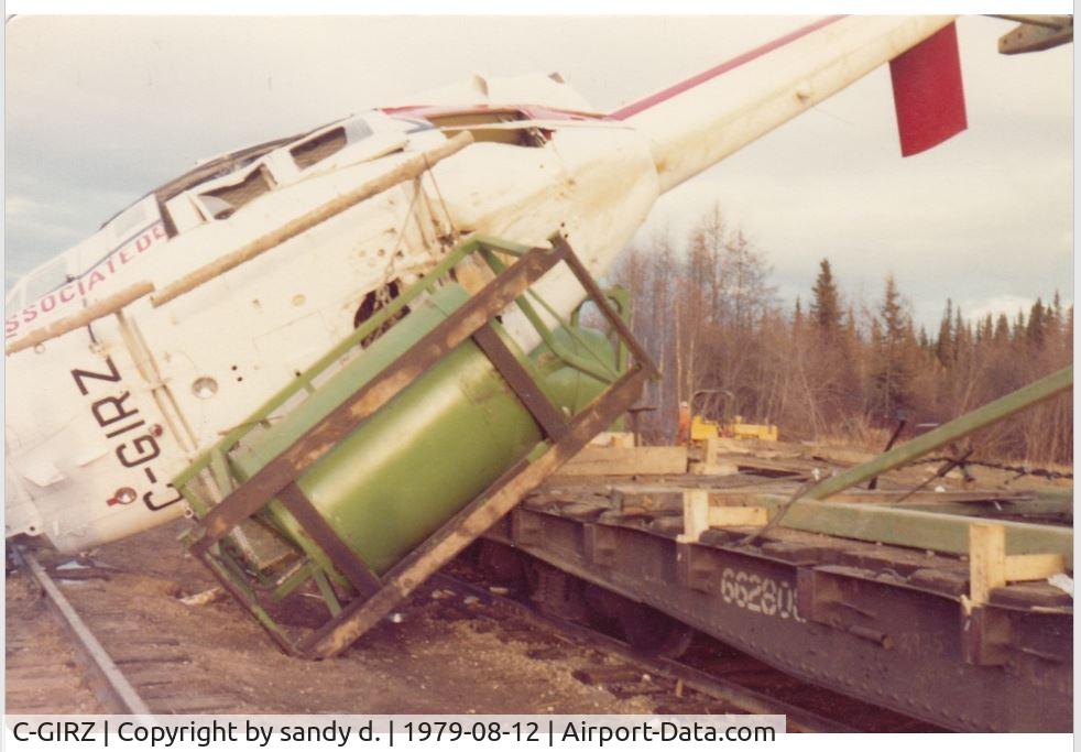 C-GIRZ, 1974 Bell 212 C/N 30622, incident at Conklin alberta October 1979