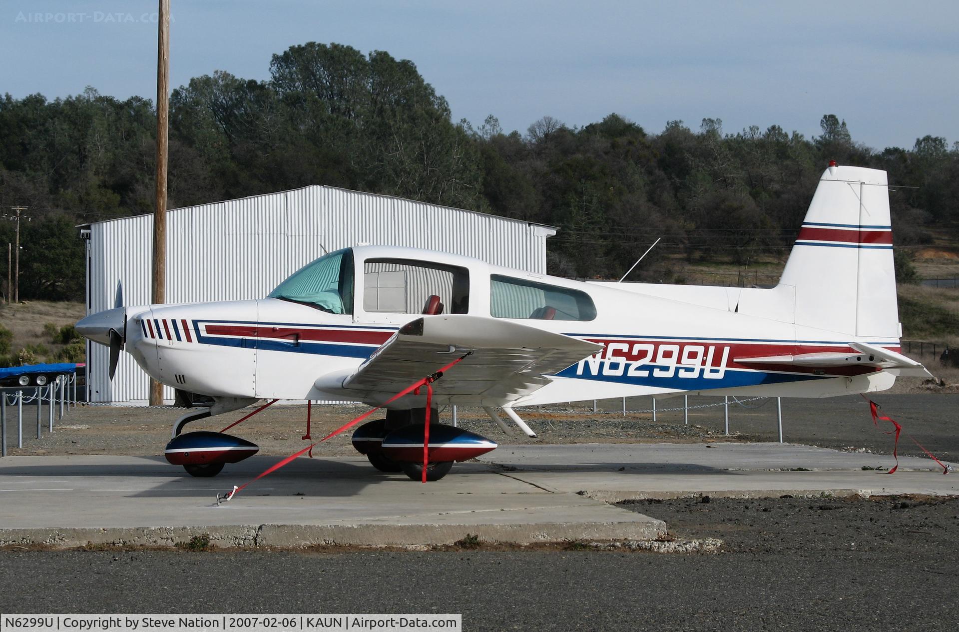 N6299U, 1975 Grumman American AA-5 Traveler C/N AA5-0782, Locally-based 1975 Grumman-American AA-5 Cheetah looking sharp @ Auburn Municipal Airport, CA now in SoCal with Pomona, CA owner