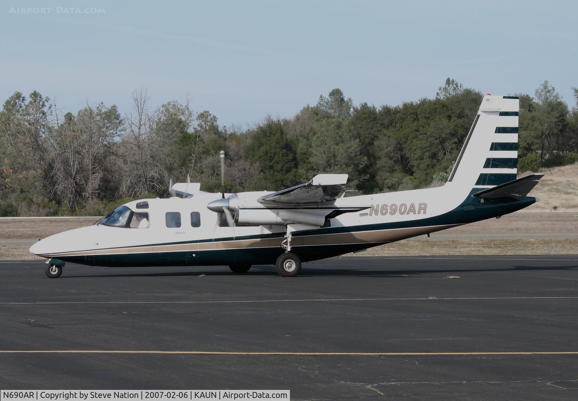 N690AR, 1974 Aero Commander 690A Turbo Commander C/N 11155, Visiting 1974 Aero Commander 690A Turbo Commander shutting down @ Auburn Municipal Airport, CA