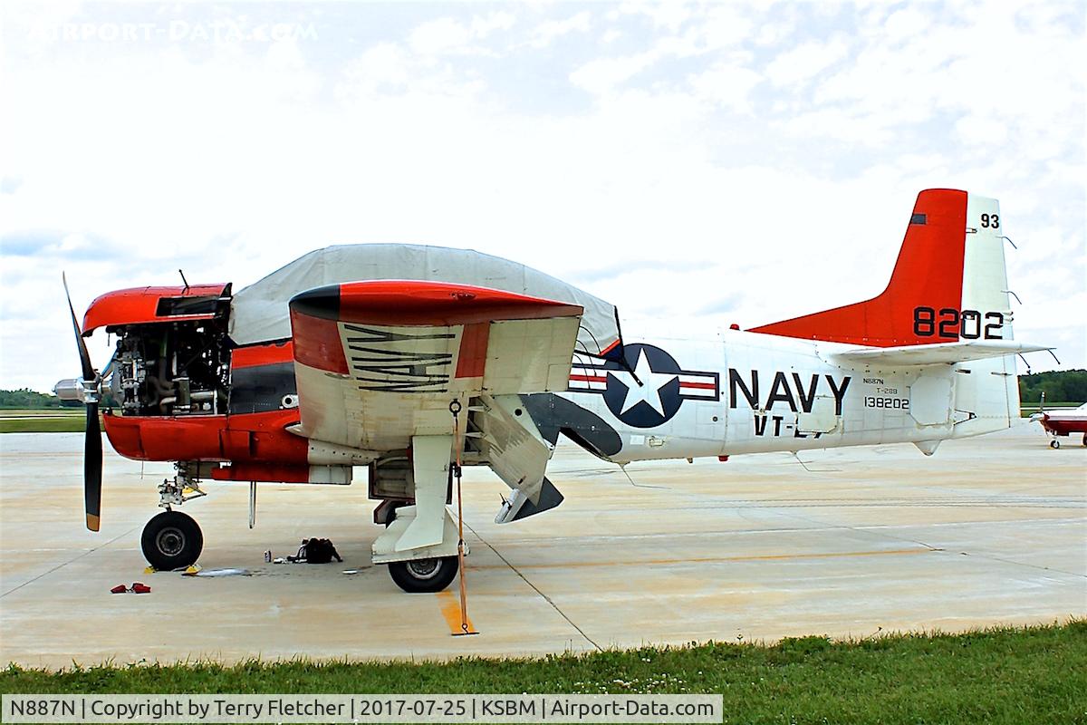 N887N, 1955 North American T-28B Trojan C/N 200-273 (138202), At Sheboygan County Memorial Airport in Wisconsin