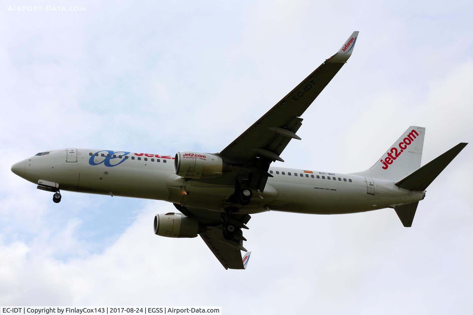 EC-IDT, 2002 Boeing 737-86Q C/N 30281, Landing at London Stansted (STN) from Palma de Mallorca (PMI) as LS1498
