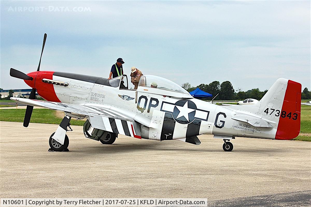 N10601, 1944 North American P-51D Mustang C/N 122-40383, Giving pleasure rides at Fond du Lac County Airport