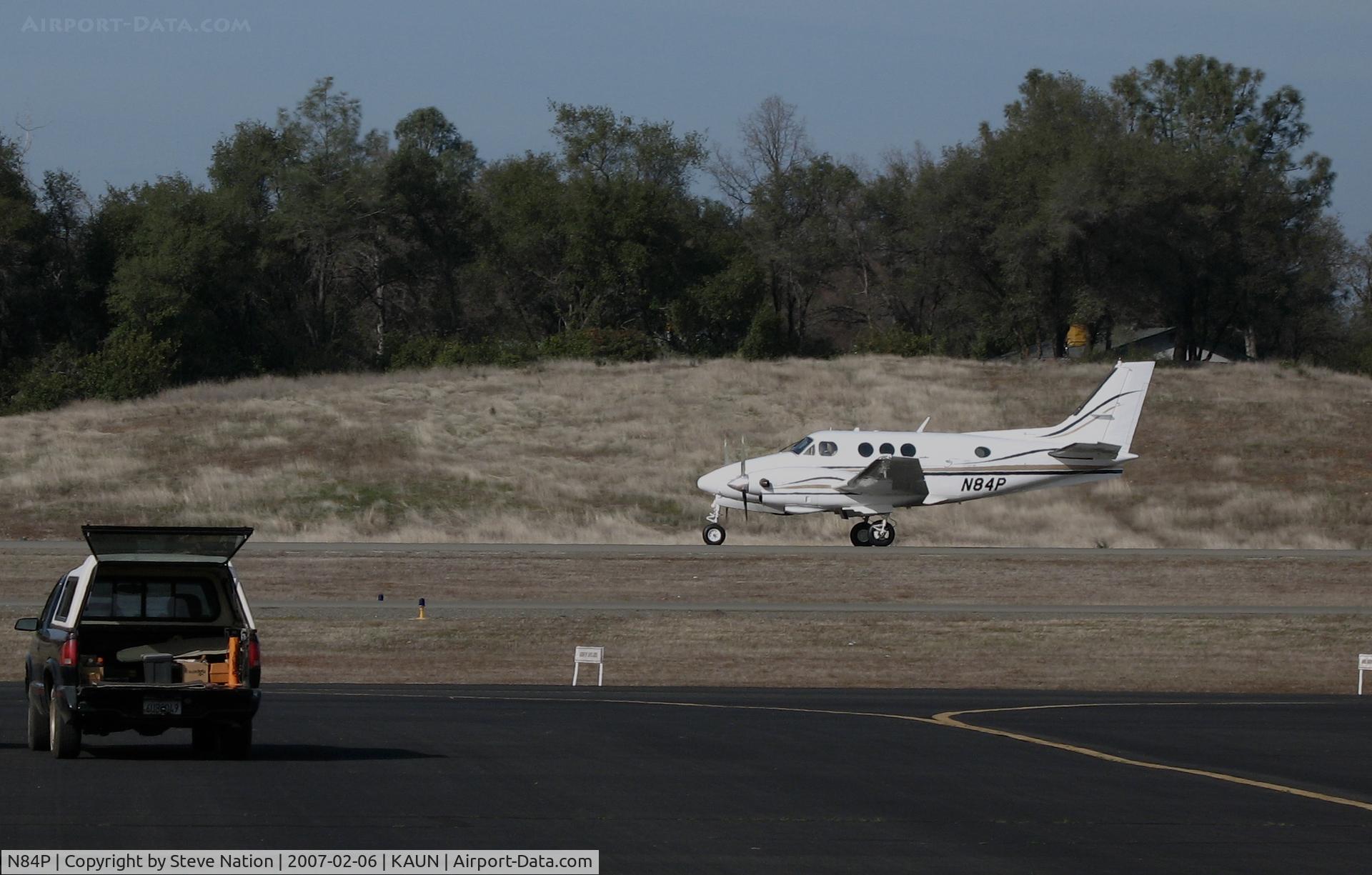N84P, 1982 Beech C90 King Air C/N LJ-1045, 1982 Beech C90 landing @ Auburn Municipal Airport, CA