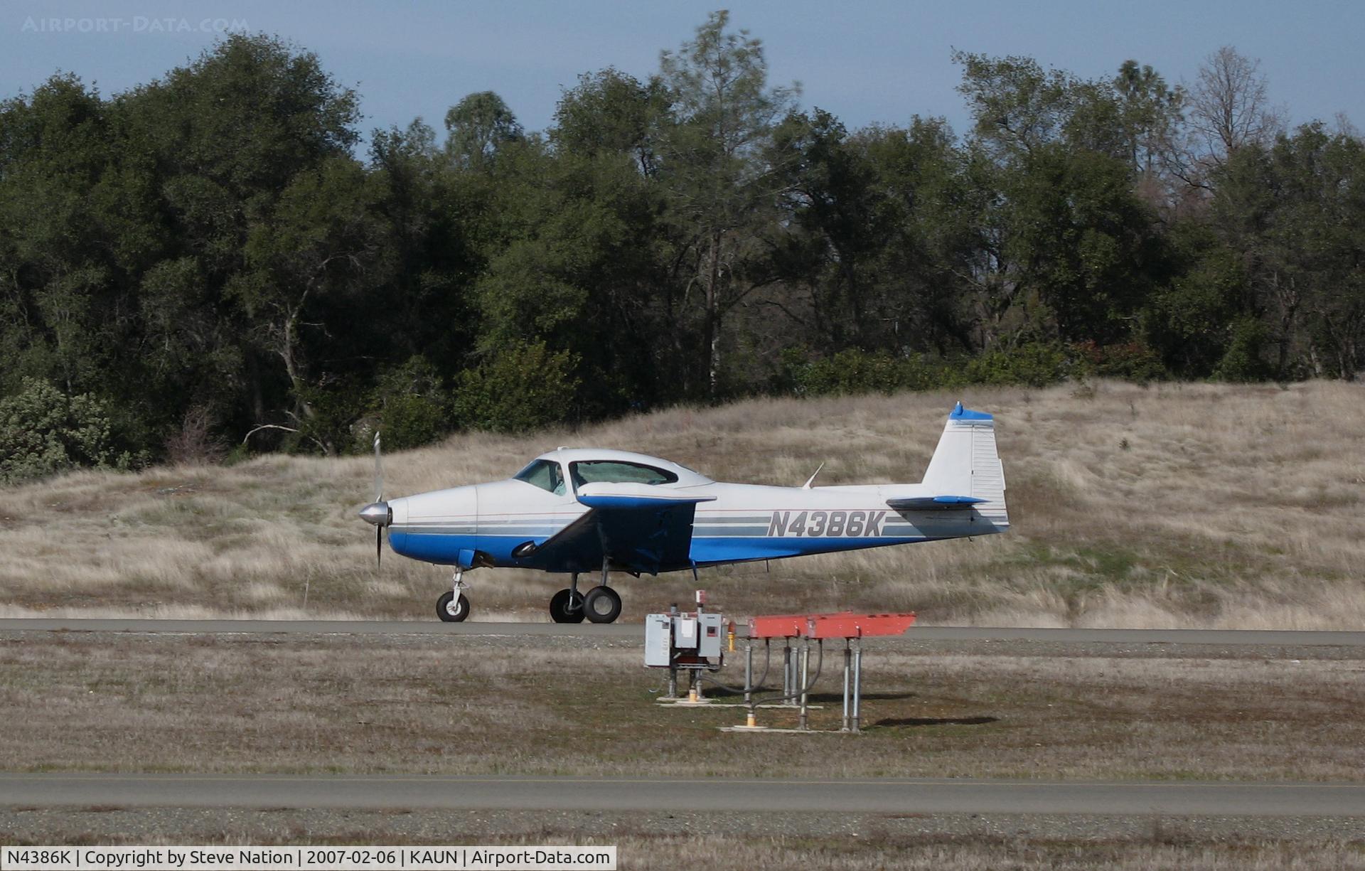 N4386K, 1949 Ryan Navion C/N NAV-4-1386, Locally-based 1949 Ryan Nation rolling for take-off @ Auburn Municipal Airport, CA