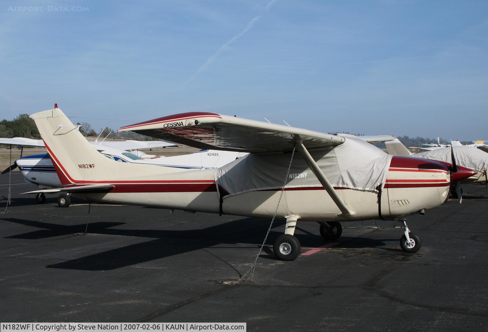 N182WF, 1976 Cessna 182P Skylane C/N 18264801, Locally-based 1976 Cessna 182P Skylane 