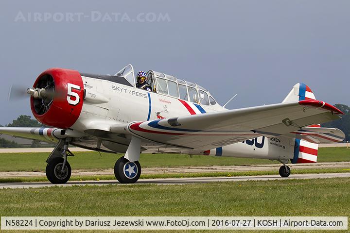 N58224, 1941 North American AT-6B Texan C/N 2553, North American AT-6 Texan  C/N 2553 - Geico Skytypers, N58224