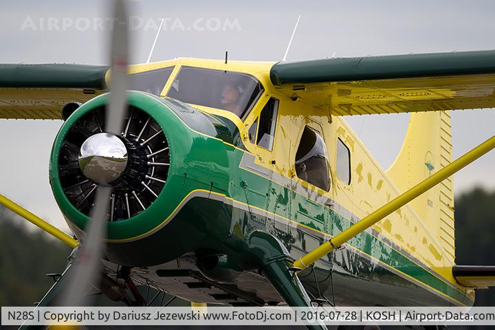 N28S, 1976 Beech 200 Super King Air C/N BB-144, De Havilland Canada DHC-2 Mk.I Beaver  C/N 855, N28S