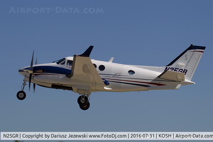 N25GR, 1996 Raytheon C90A King Air C/N LJ-1440, Raytheon Aircraft Company C90A King Air  C/N LJ-1440, N25GR
