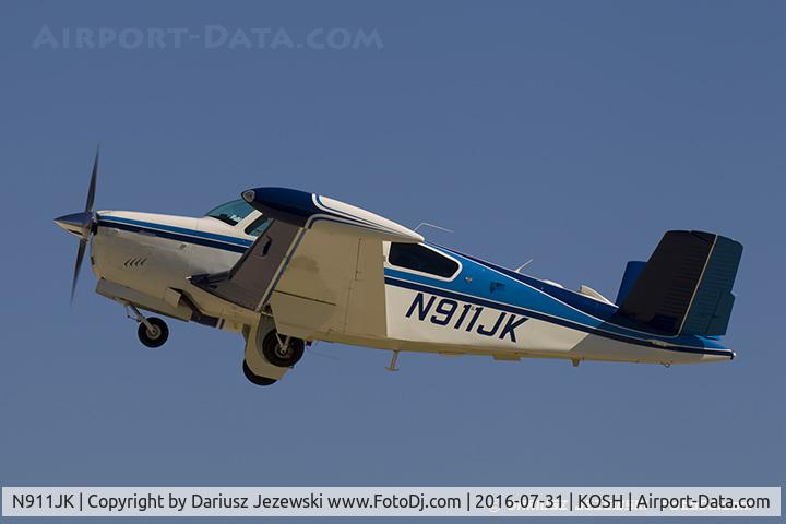 N911JK, 1976 Beech V35B Bonanza C/N D-9925, Beech F35 Bonanza  C/N D-9925, N911JK
