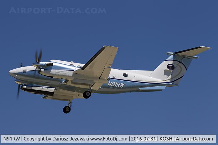 N91RW, 1984 Beech 300 C/N FA-21, Beech B300 Super King Air  C/N 40026/67-14510, N91RW