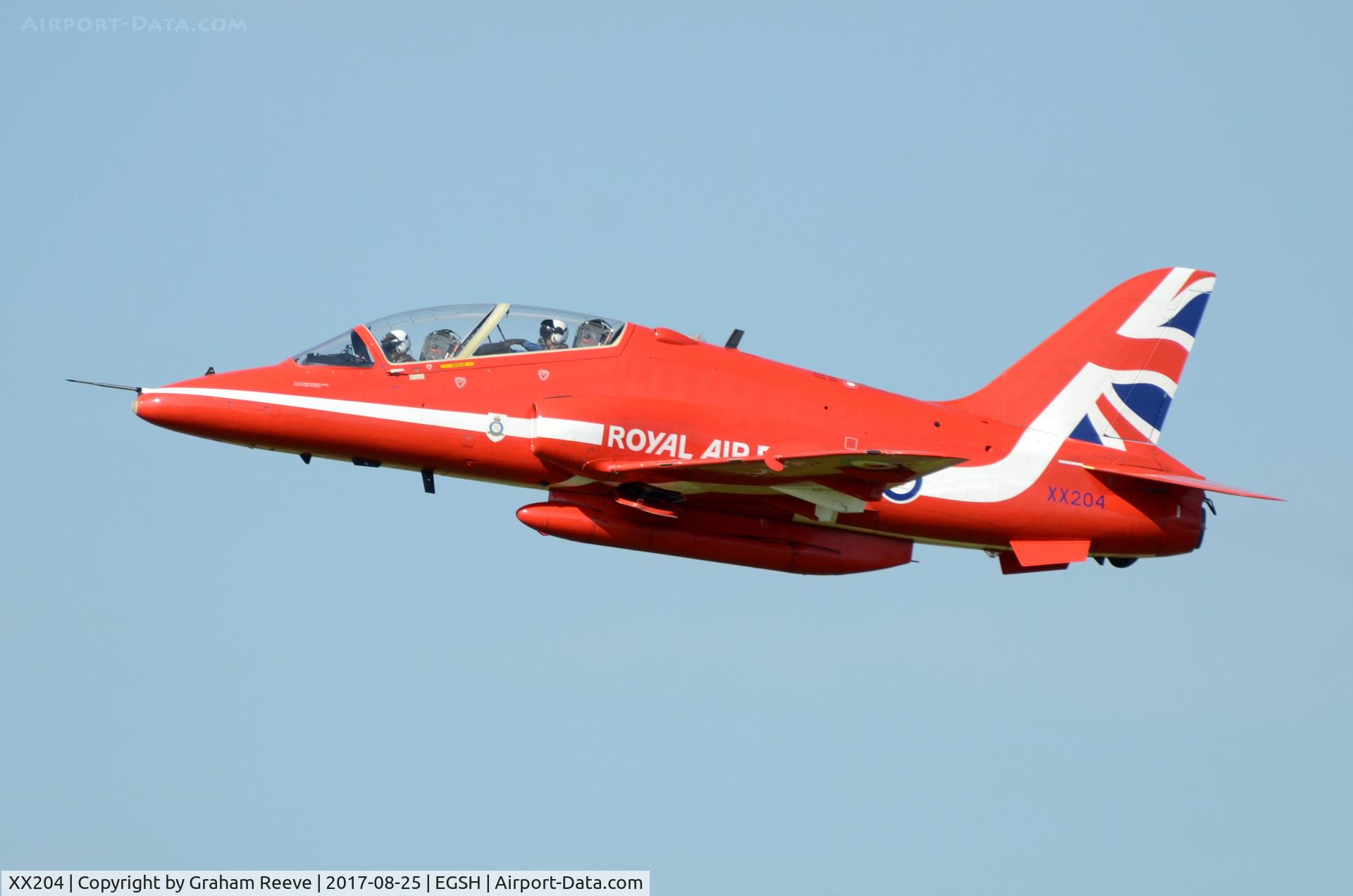 XX204, 1978 Hawker Siddeley Hawk T.1A C/N 051/312051, Departing from Norwich.
