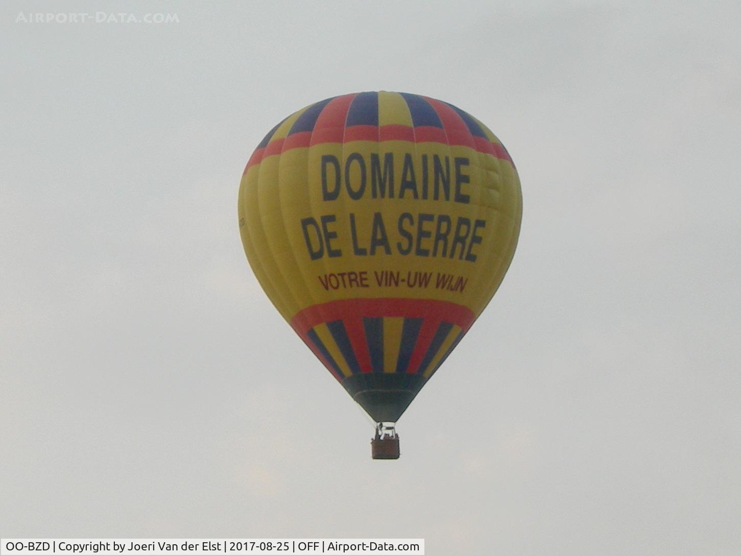 OO-BZD, 2003 Cameron Z-160 C/N 10370, Eveningflight over De Pinte