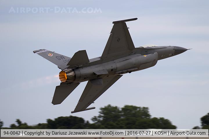 94-0042, Lockheed F-16CM Fighting Falcon C/N CC-194, F-16CM-50-CF 94-0042 SW from 55th FS 