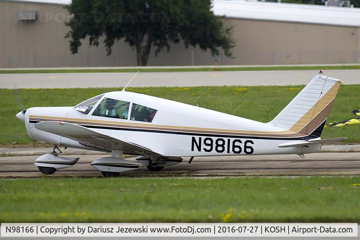 N98166, 1969 Piper PA-28-140 C/N 28-26082, Piper PA-28-140 Cherokee Cruiser  C/N 28-26082, N98166