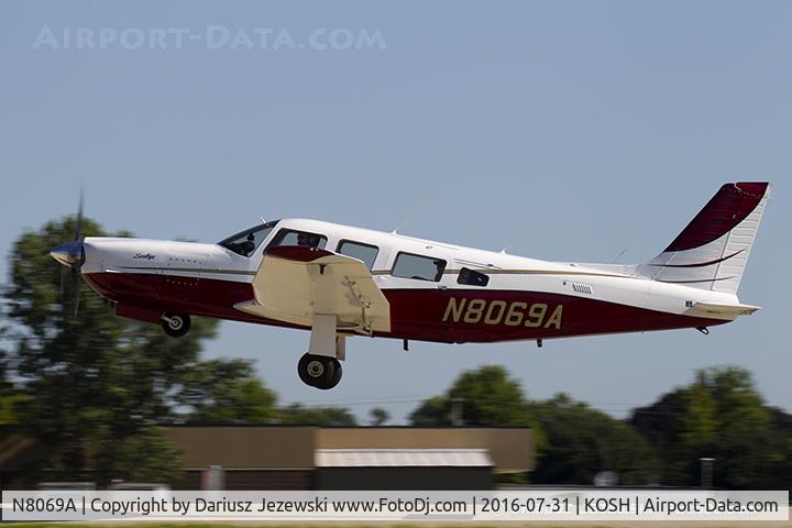 N8069A, 1981 Piper PA-32R-301 Saratoga C/N 32R-8213027, Piper PA-32R-301 Cherokee Lance  C/N 32R-8213027, N8069A