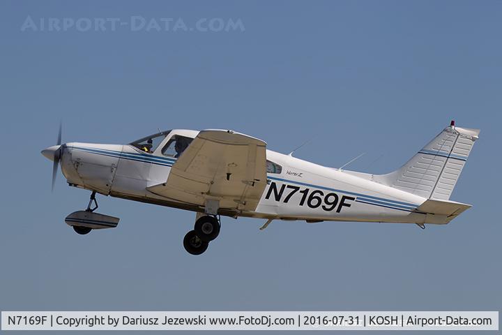 N7169F, 1976 Piper PA-28-151 Cherokee Warrior C/N 28-7715200, Piper PA-28-151 Cherokee Warrior  C/N 28-7715200, N7169F